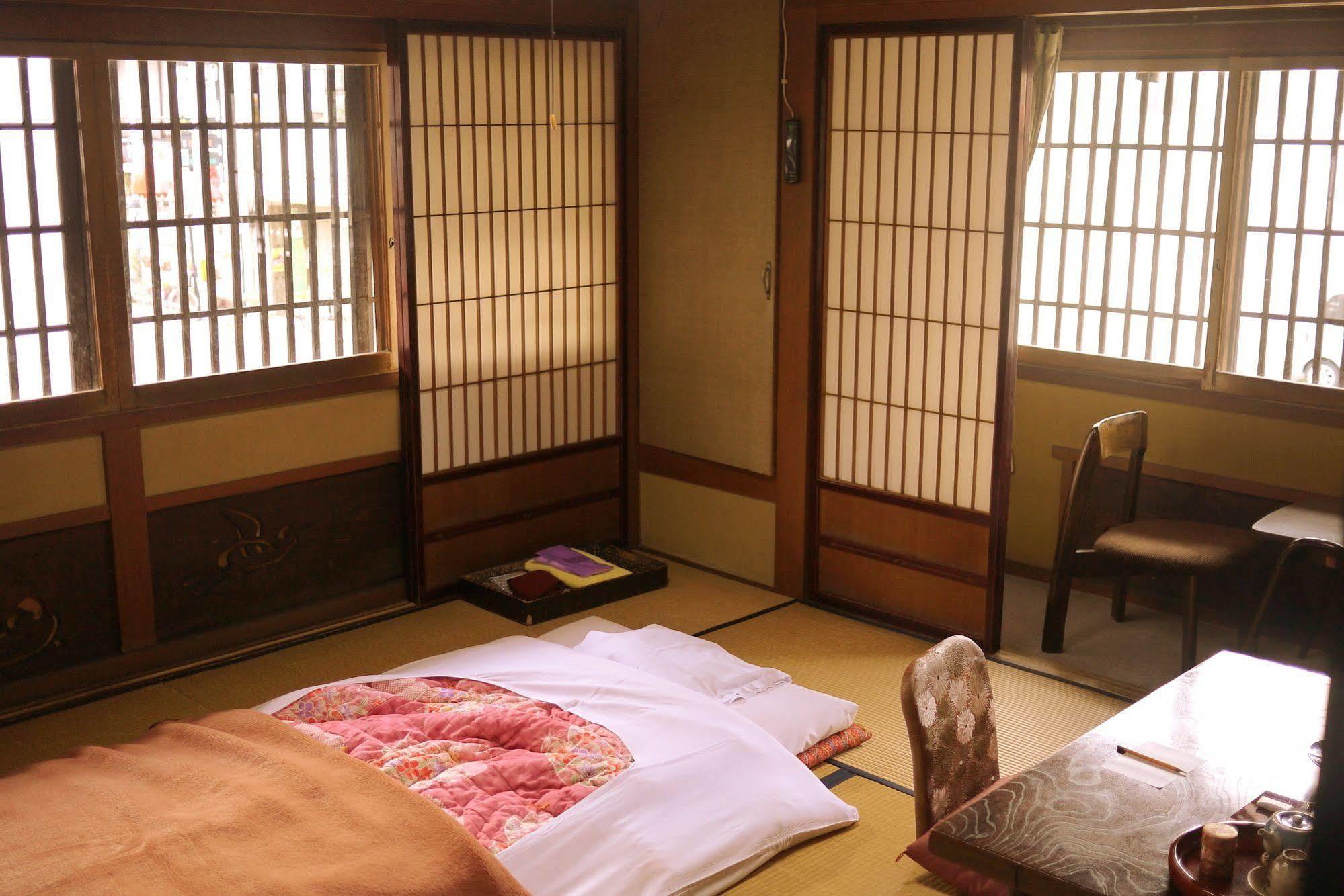 Ryokan Kaminaka Takayama  Ngoại thất bức ảnh